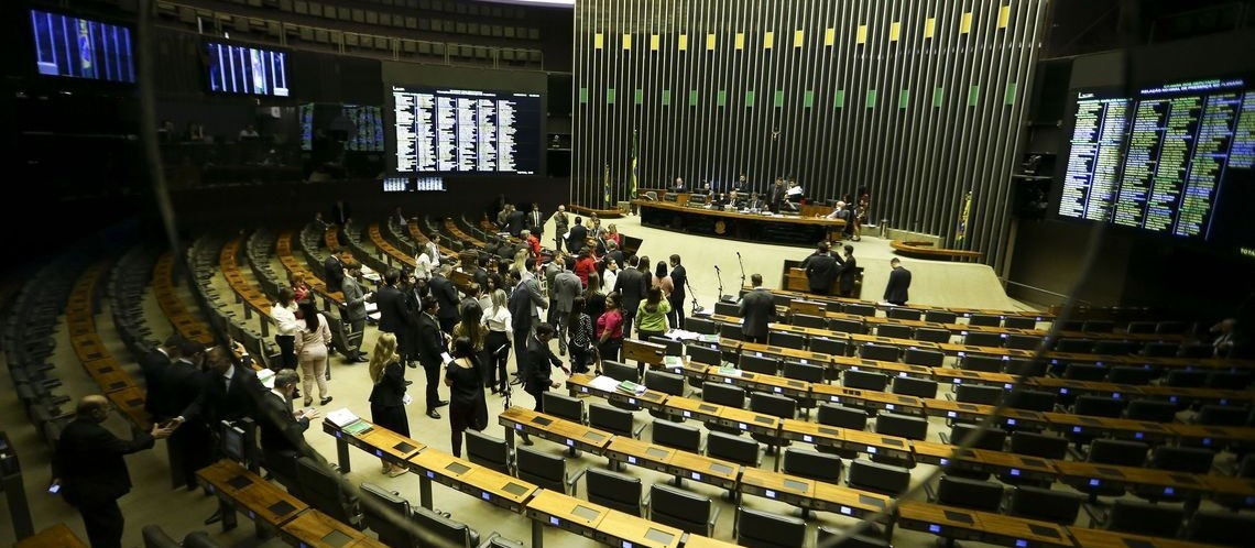 O Parlamento é o principal poder