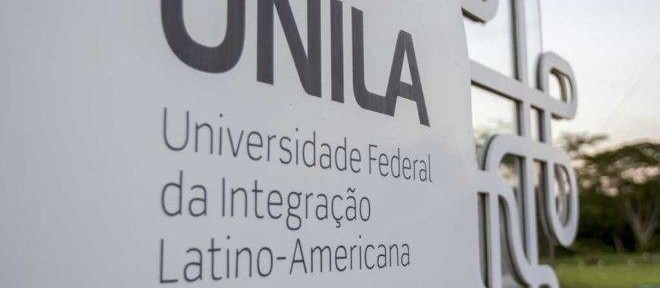 Unila realiza dois processos seletivos para contratação de professores