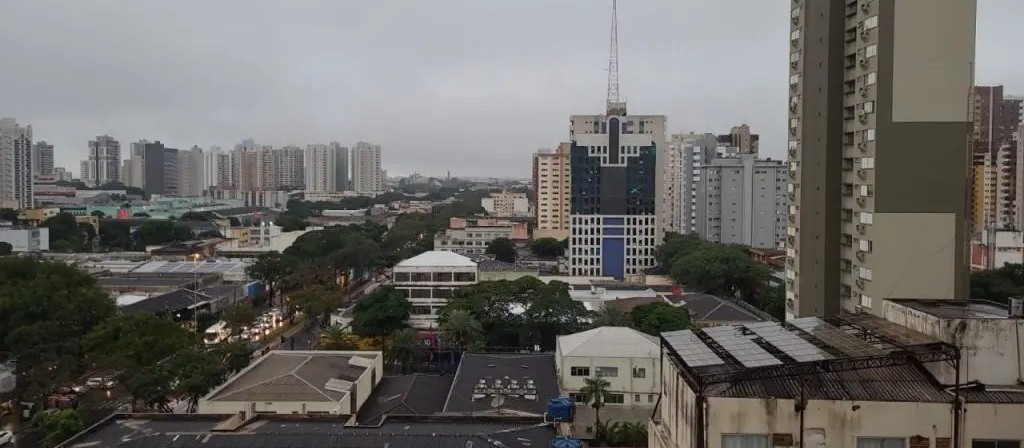 Chuva não dá trégua e deve ser registrada durante todo o dia em Maringá