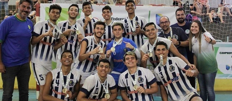 Colégio de Nova Esperança garante vaga no Mundial Escolar de Voleibol