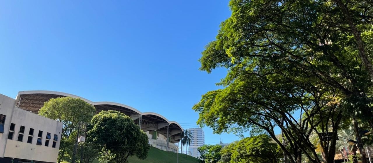 Tempo seco e temperatura elevada para este sábado (19), em Maringá