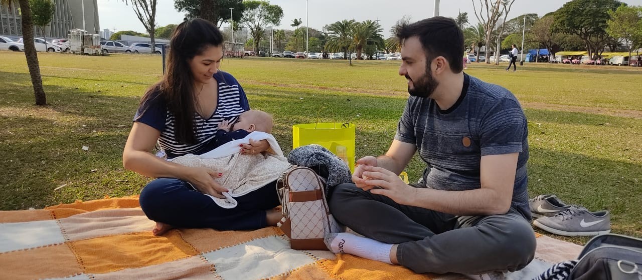 Encontro reúne mães na praça da Catedral de Maringá