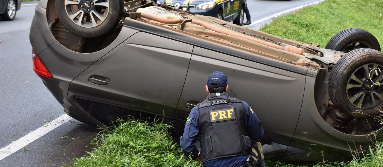 Mortes nas rodovias federais caem quase 6% no Paraná em 2017