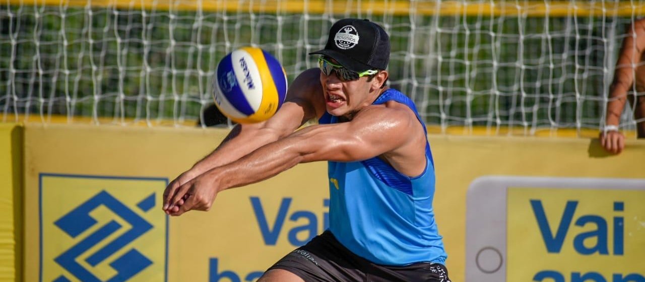 Três atletas maringaenses vão representar o Brasil em mundial de vôlei