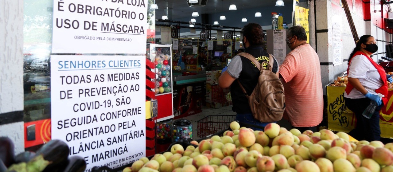 GGI fiscaliza 74 estabelecimentos e autua duas lanchonetes