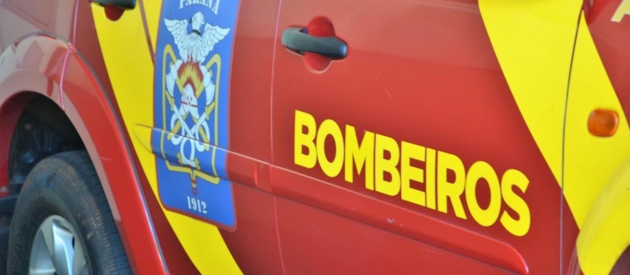 Aviário é destruído por incêndio em Cascavel