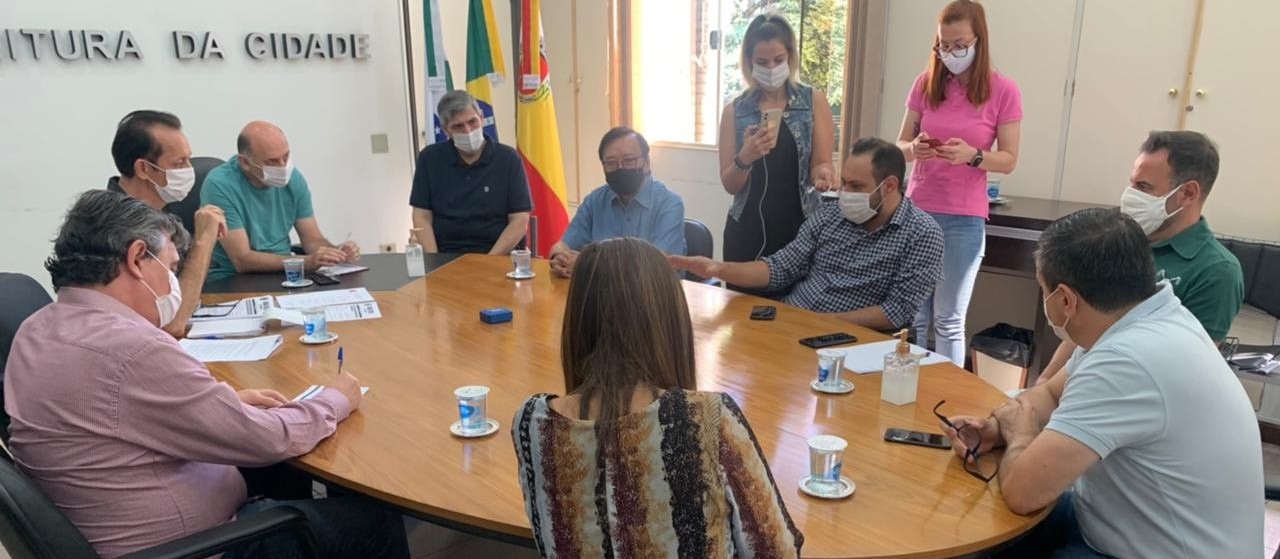 Reunião decide medidas  que vão constar em novo decreto