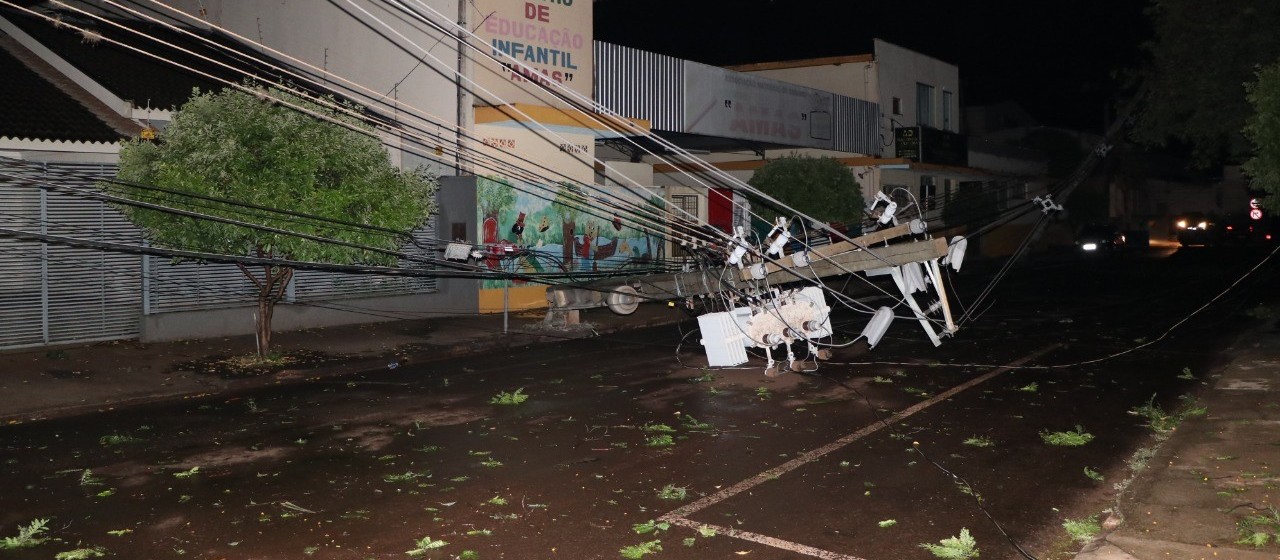 Em Sarandi, 28 mil imóveis ficaram sem luz após temporal