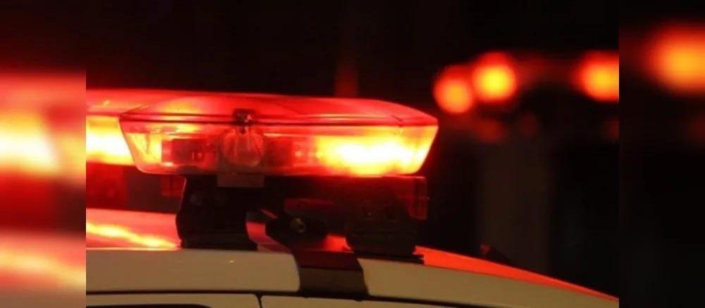 Dois homens morrem a tiros em frente a um bar em Goioerê