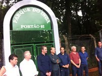 Desde que a prefeitura de Maringá passou a interditar uma das pistas no entorno do Parque do Ingá para lazer aos domingos, o número de frequentadores do espaço só aumenta