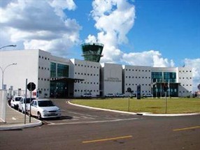 Pesquisa revela satisfação de 75% dos usuários do aeroporto de Maringá