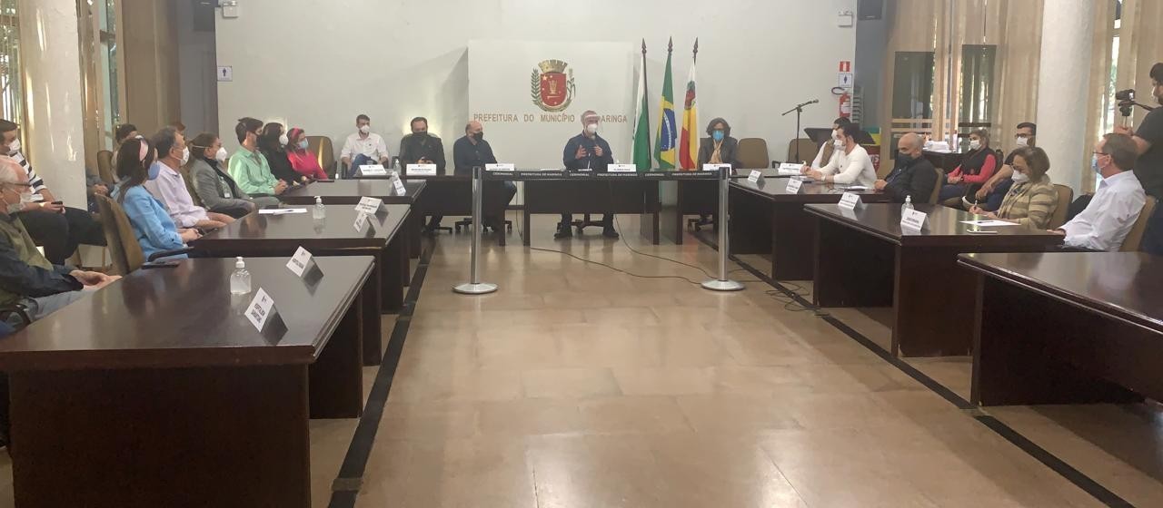 Reunião trata da situação crítica dos hospitais em Maringá