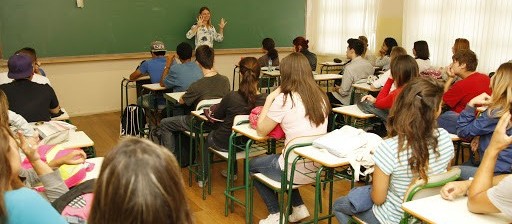 Aulas continuam normalmente, mas prevenção continua