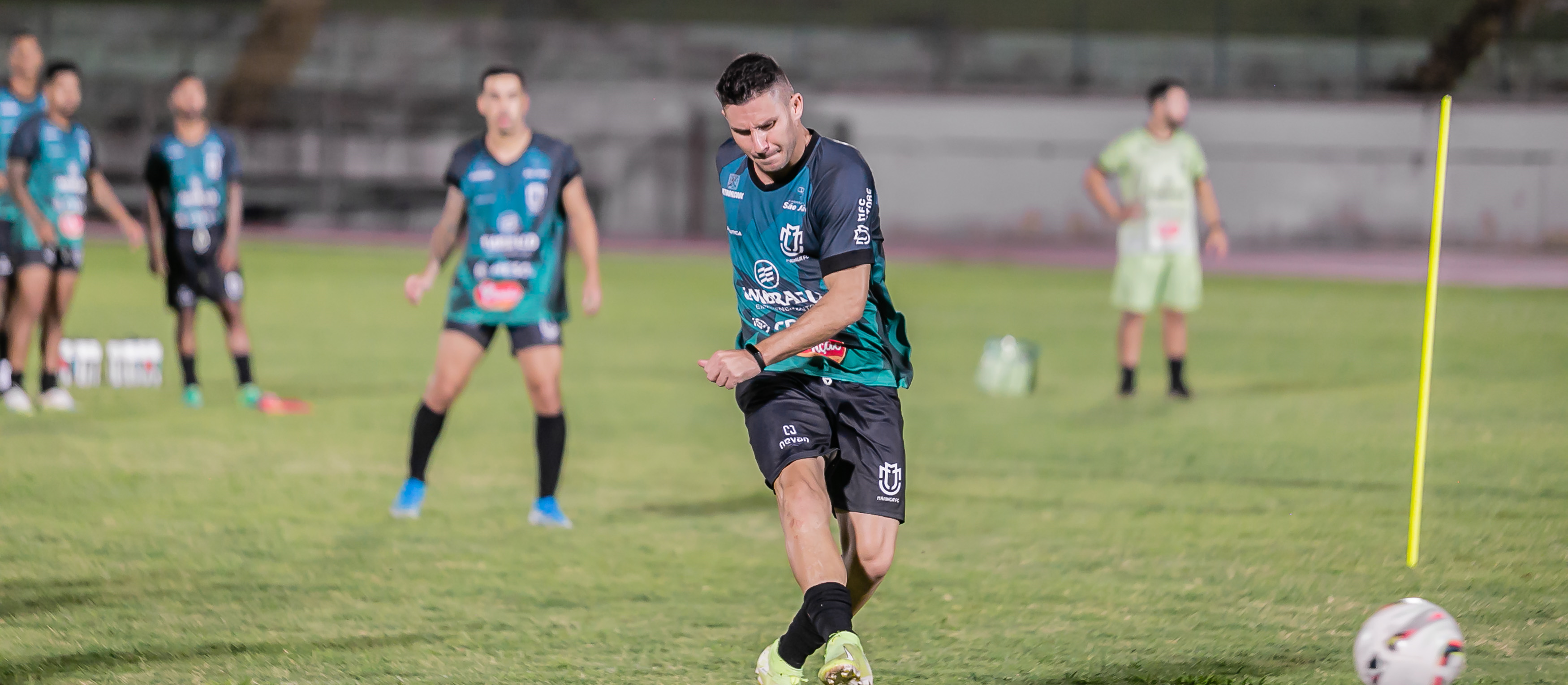 Maringá Futebol Clube enfrenta o FC Cascavel neste sábado (26), no Willie Davids