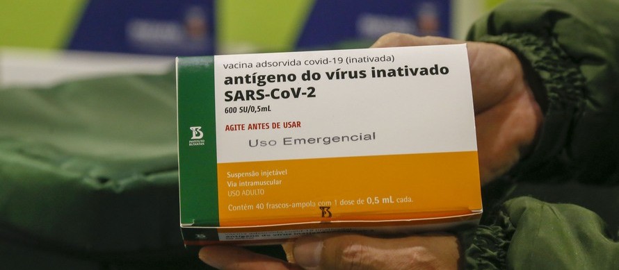 Maringá recebe 2910 doses de CoronaVac nesta quinta-feira (11)