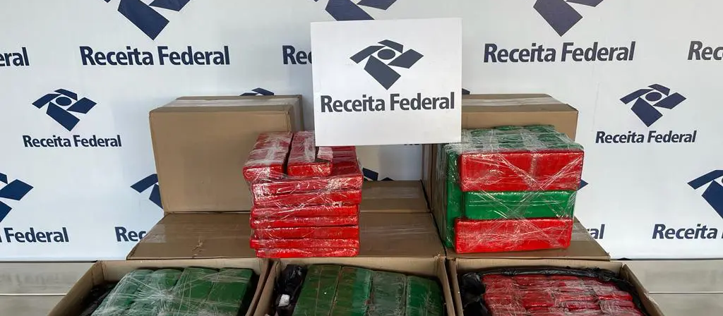 Após desconfiar da descrição de nota fiscal, RF apreende 600 kg de maconha em caminhão