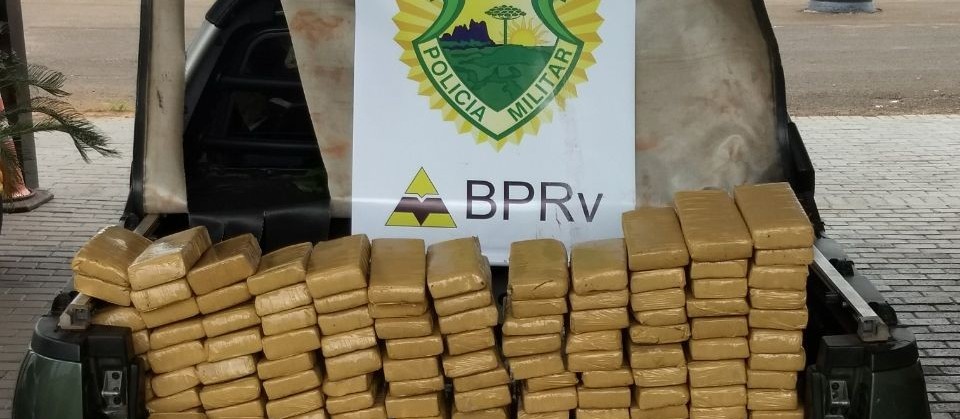 PRE apreende mais de 100kg de droga na PR -323