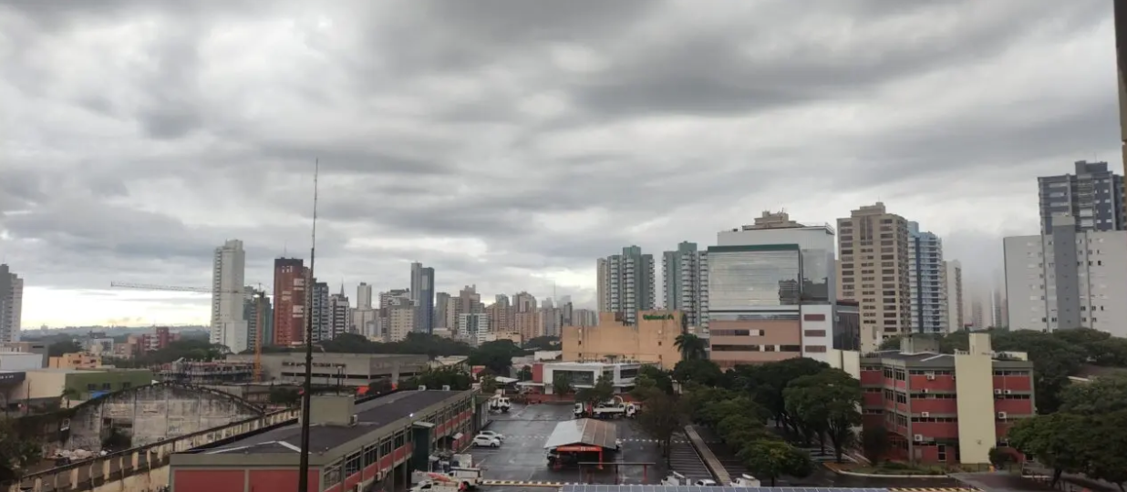 Domingo segue chuvoso em Maringá e em todo o Paraná