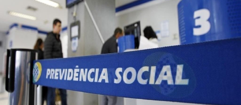 É arriscado depender apenas da aposentadoria do INSS 