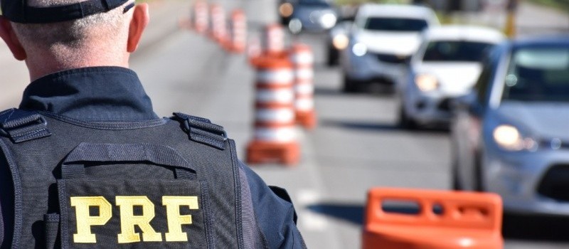 Polícias fazem operação em rodovias durante feriado prolongado