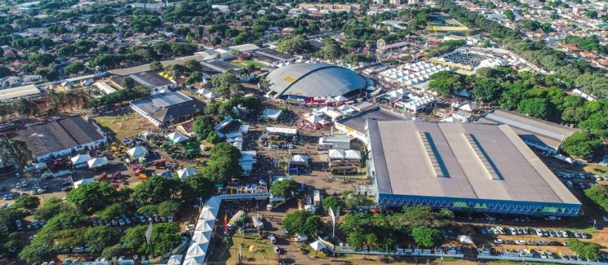 Sem Expoingá, Prefeitura de Maringá economiza R$ 210 mil com show de Luan Santana