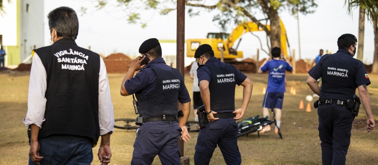 Em fiscalização no fim de semana, agentes flagram festas em chácaras