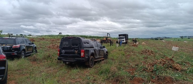 15 trabalhadores são resgatados em situação análoga à escravidão 