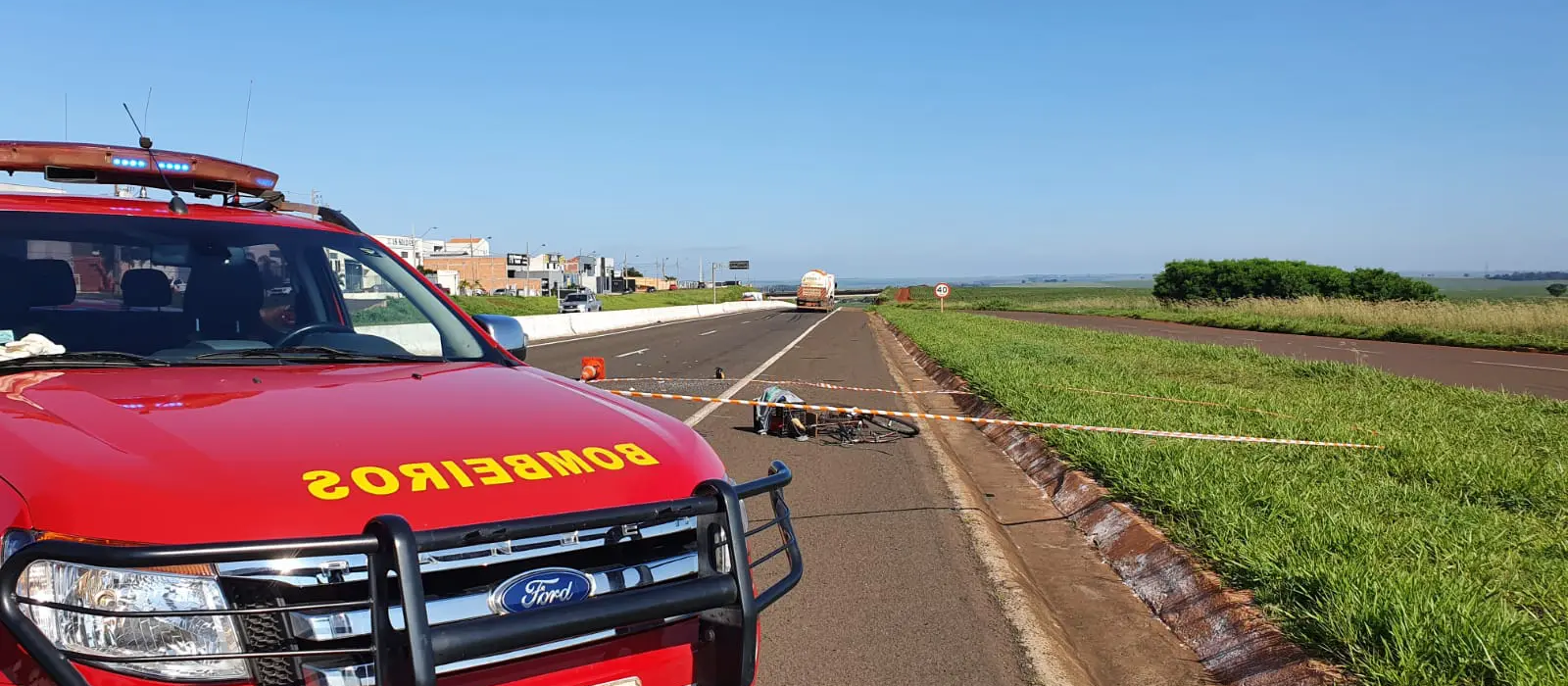 Ciclista morre atropelado por caminhão no Contorno Norte em Maringá