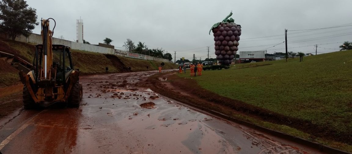 Deslizamento de terra bloqueia acesso à Marialva