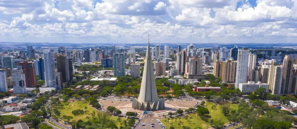 Saiba o que abre e o que fecha no feriado de Ano Novo em Maringá