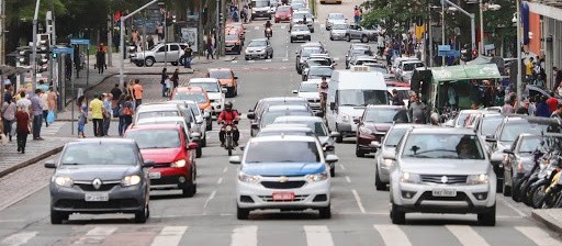 Pagamento do IPVA poderá ser parcelado em até cinco vezes no Paraná