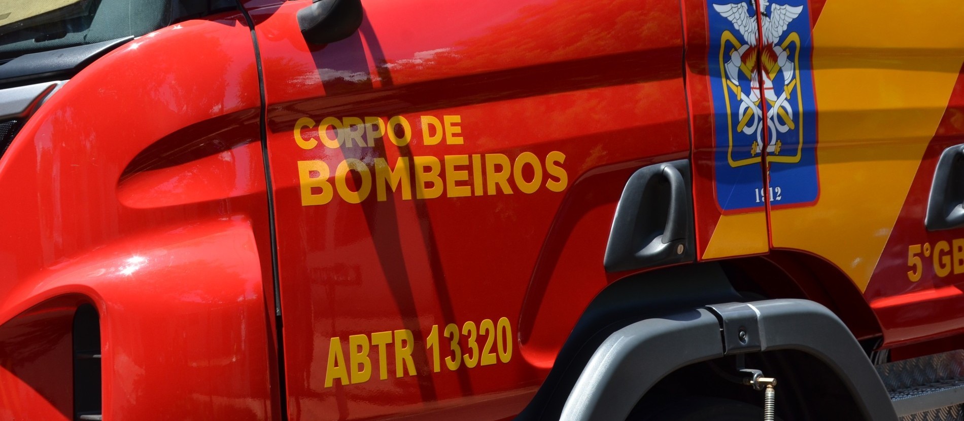 Duas pessoas são soterradas em silo, em Floresta