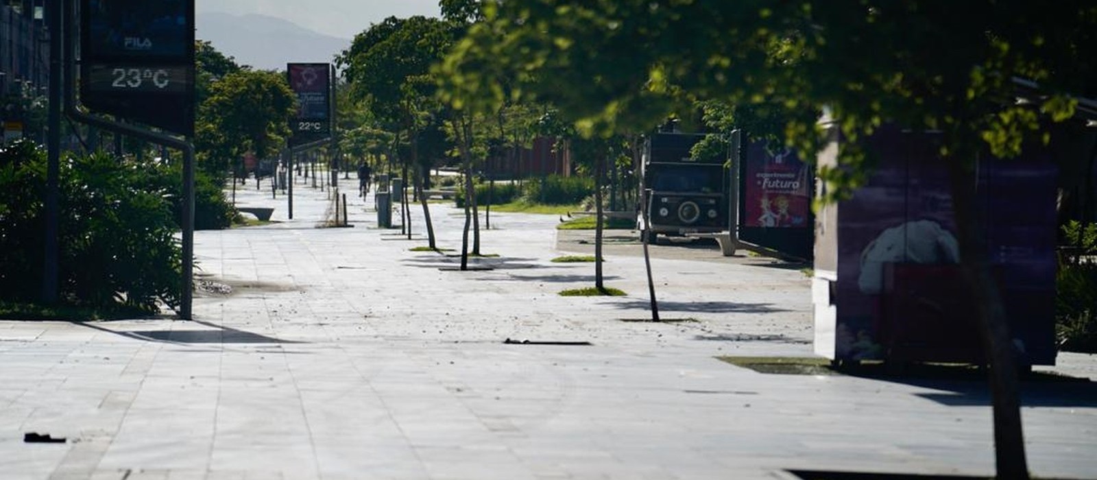 "Em meia dúzia de dias algo invisível chegou e colocou tudo no lugar"