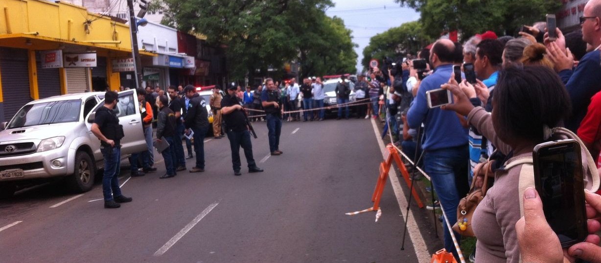  Reconstituição de assassinato dura mais de uma hora