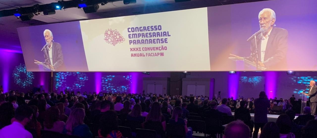 Congresso Empresarial Paranaense debate inovações e tendências para o setor produtivo 