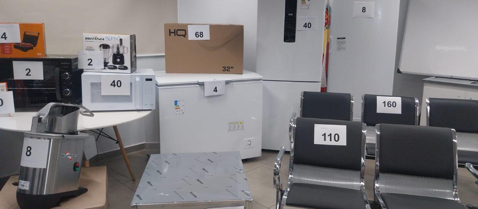 UBSs de Maringá recebem R$ 3,8 mi em equipamentos, utensílios e móveis