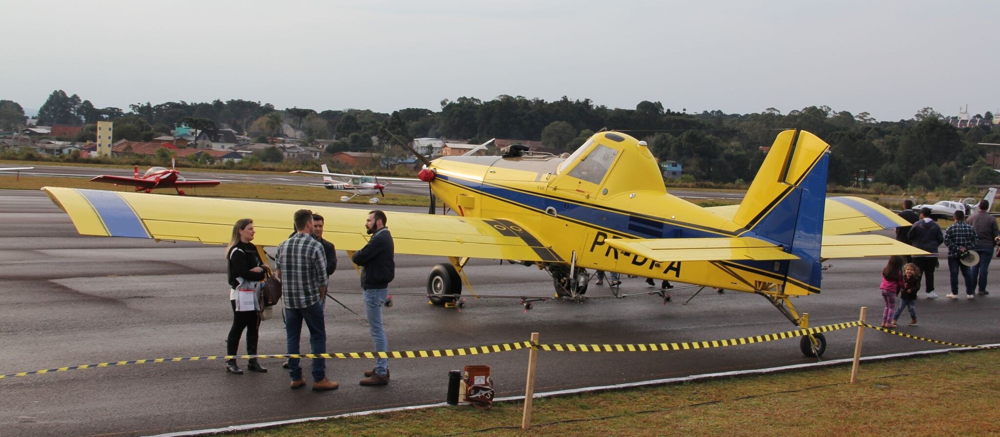 Maringá sedia evento de aviação agrícola