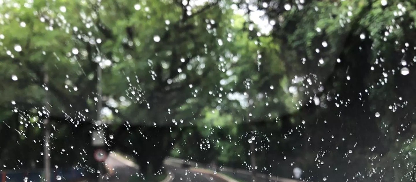 Maringá tem sábado de tempo instável, com pancadas de chuva e máxima de 20°C