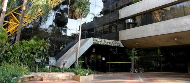 Servidores Municipais de Maringá querem reajuste salarial de 10%