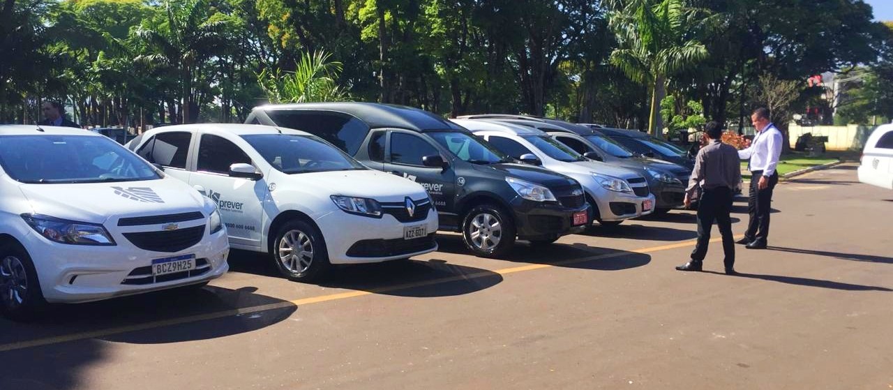 Carros funerários são vistoriados por comissão