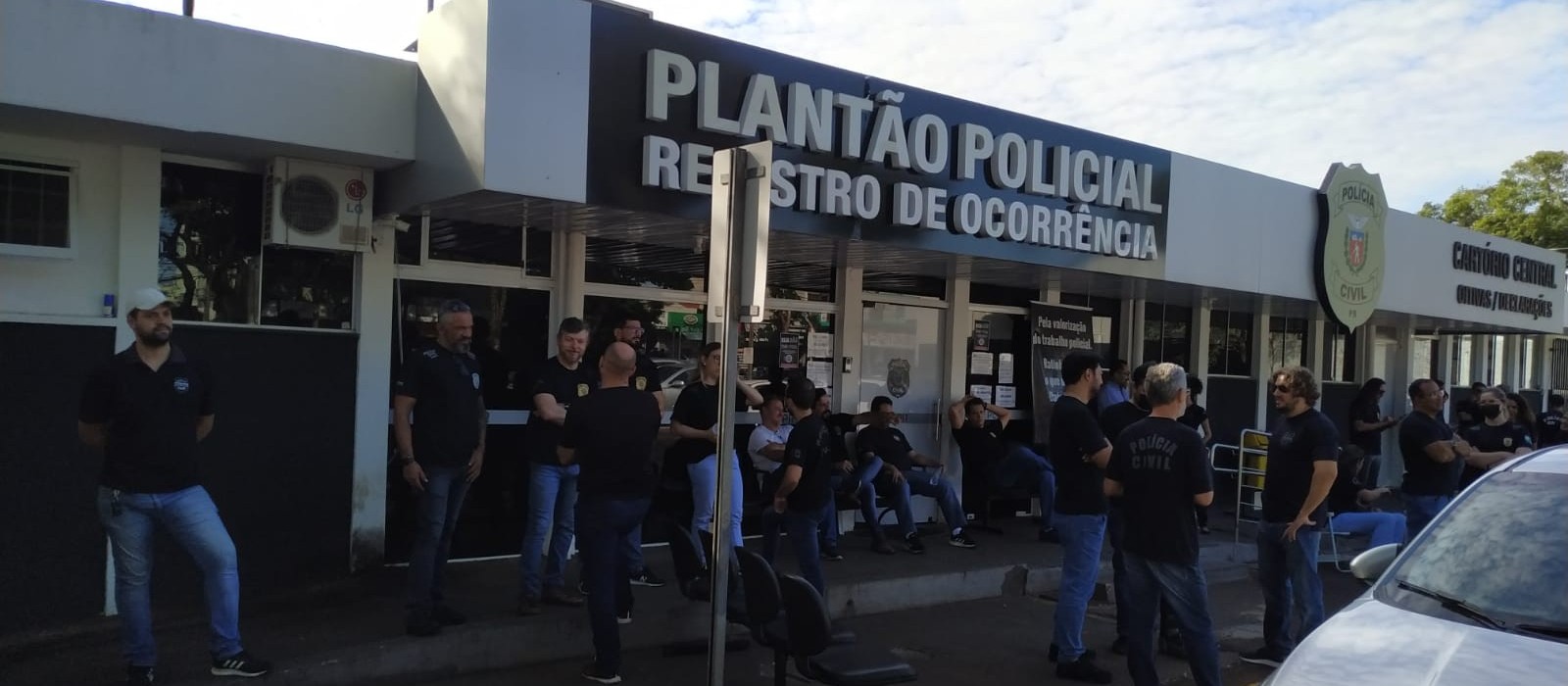 Policiais de Maringá aderem à paralisação da categoria no estado