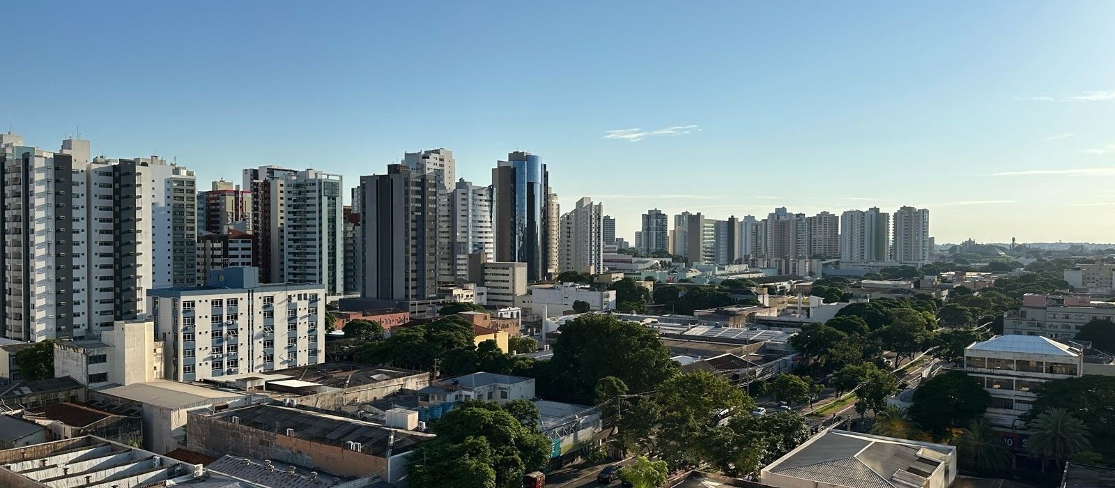 Quinta-feira (1°) terá dia quente e abafado em Maringá 