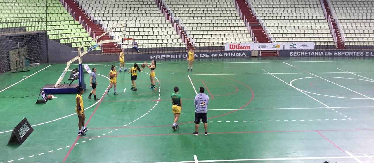 Campeonato paranaense de basquete feminino ocorre em Maringá