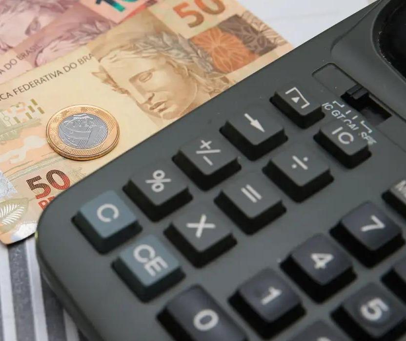 Vereadores aprovam projeto que propõe novas regras para parcelamento de dívidas com o município