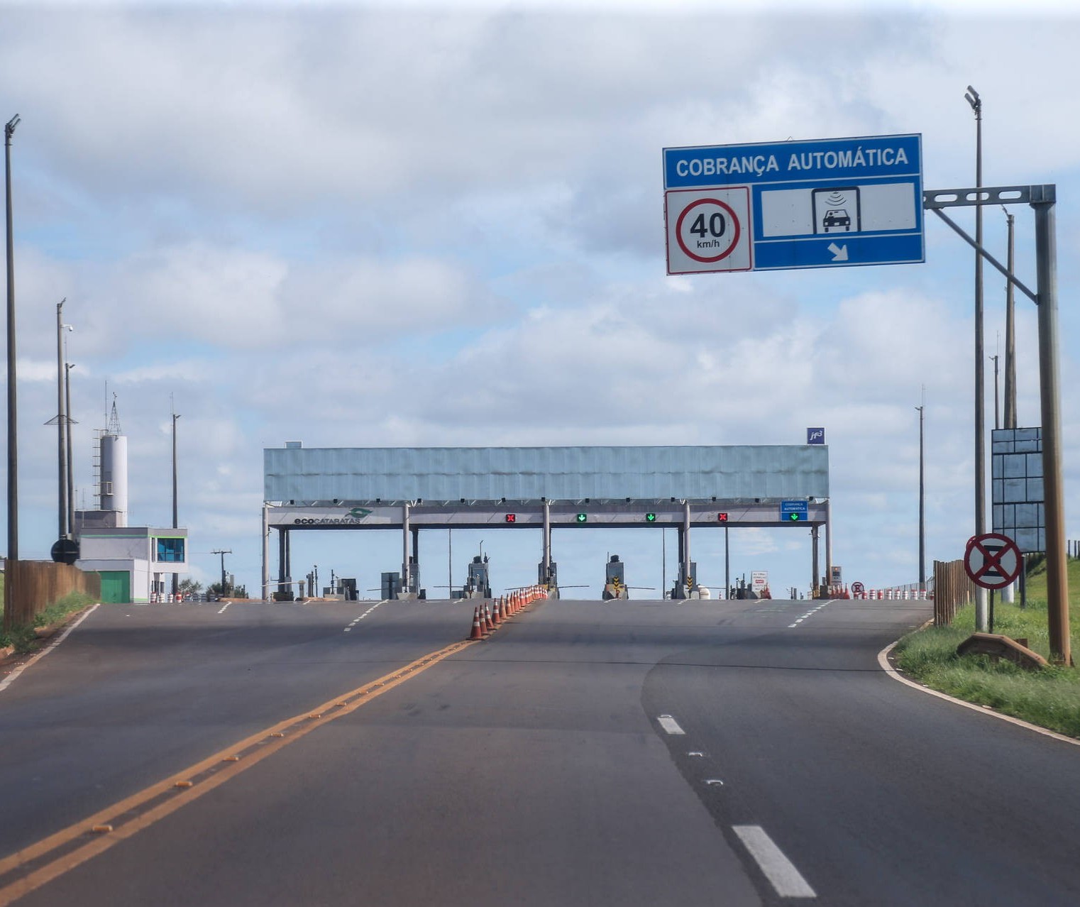 Quanto vai custar viajar de Maringá a Guaíra, pela PR-323, depois das praças de pedágio?