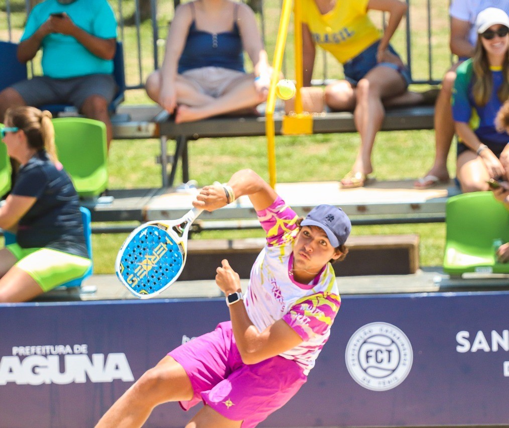 Atletas de seis países participam de competição de Beach Tennis em Maringá