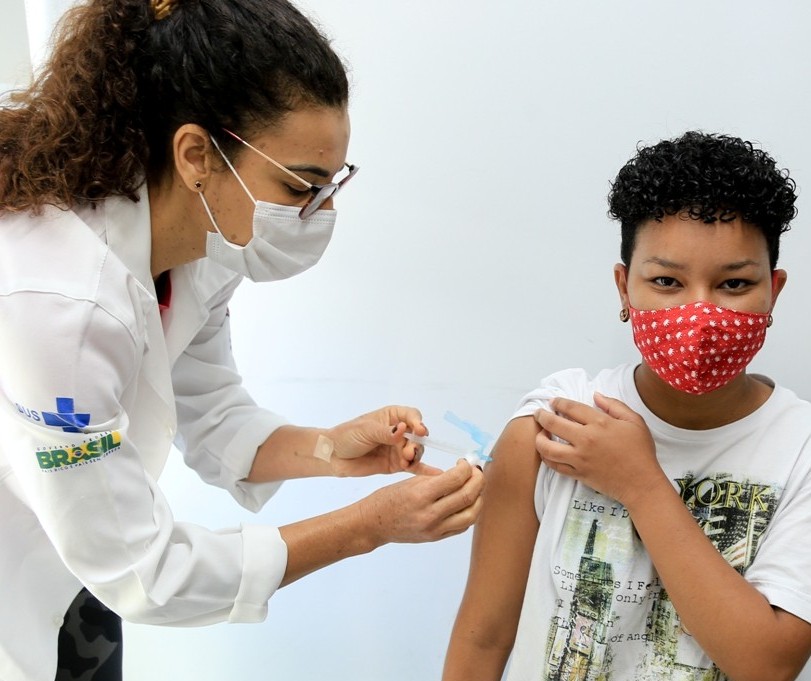 Covid-19: veja o cronograma de vacinação dessa quinta-feira (7) em Maringá