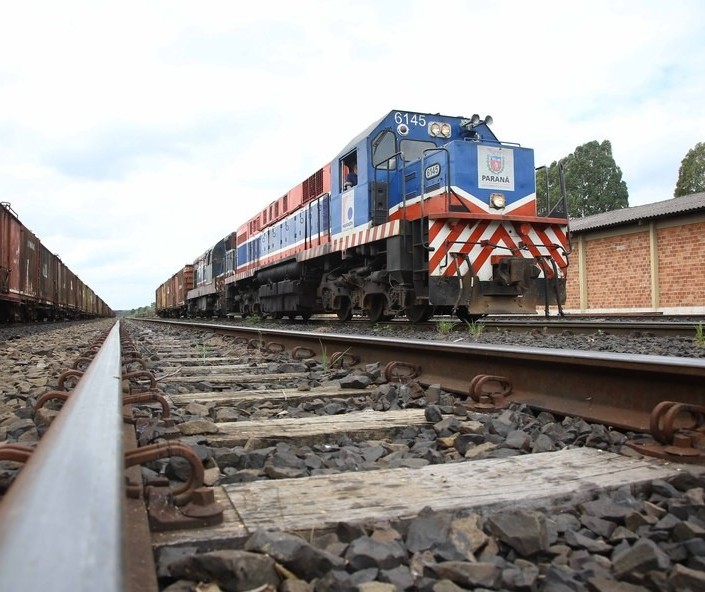 CBN Paraná de hoje destaca a construção da Ferroeste