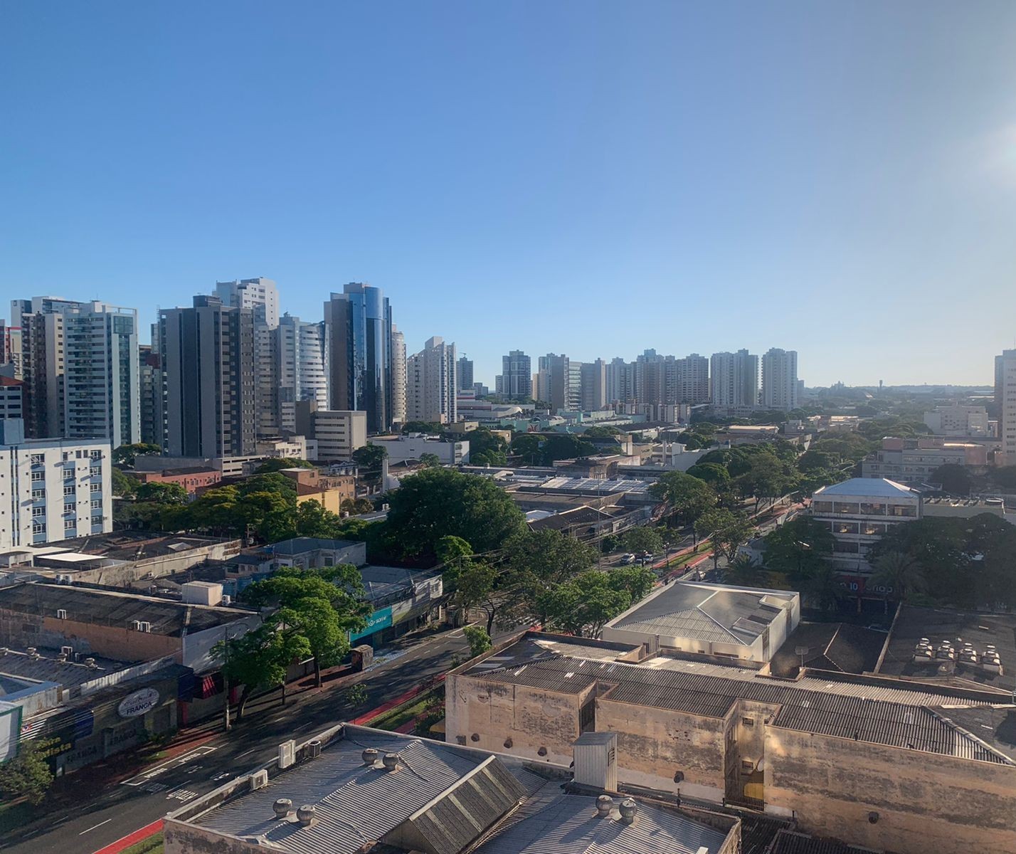 Quinta-feira (17) será de sol e calor em Maringá