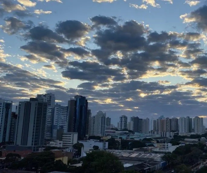 Veja como fica o tempo em Maringá nesta segunda-feira (24)